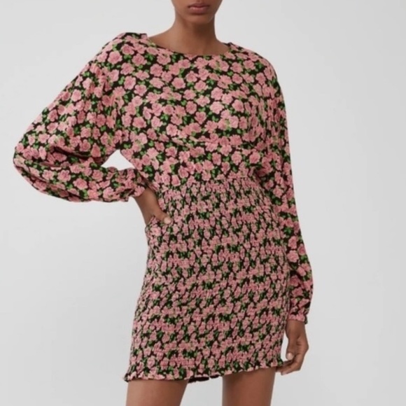 Zara Elastic Print Mini Dress with a pink and green floral pattern - Picture 2 of 7